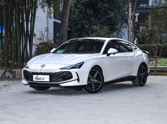 138Kw 1.5T اتومبیل سدان MG7 ماشین های گاز و بنزین با سرعت بالا