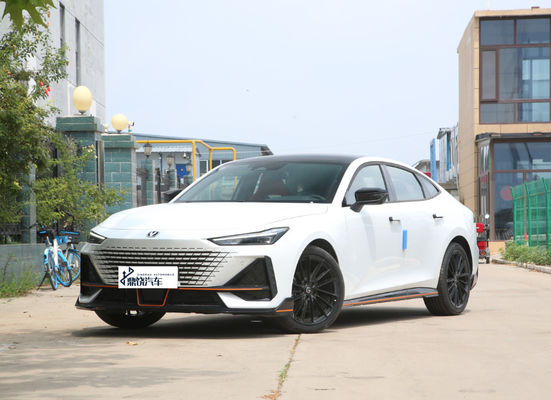 تخفیف اتو توربو 2WD چنگ آن EV چنگان UNI-V 7 گیره 1.5L 2.0L بنزین سدان ماشین جدید