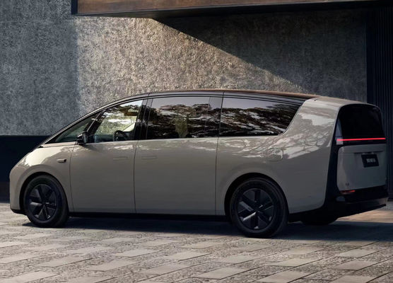 خرید در استاک Lixiang مگا خودرو الکتریکی 5 صندلی MPV اتوماتیک خالص انرژی جدید EV ماشین